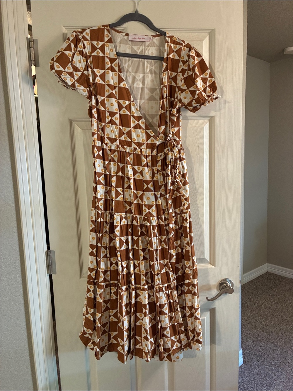 Lisa Says Gah Quilt Print Wrap Maxi Dress in Brown and Cream